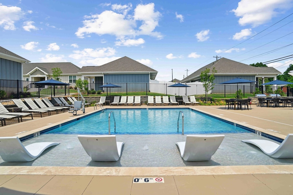 Newell Furnished Apartments by Landing