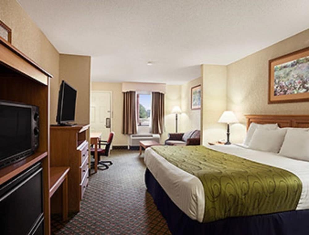 Days Inn & Suites by Wyndham Stuttgart view 5