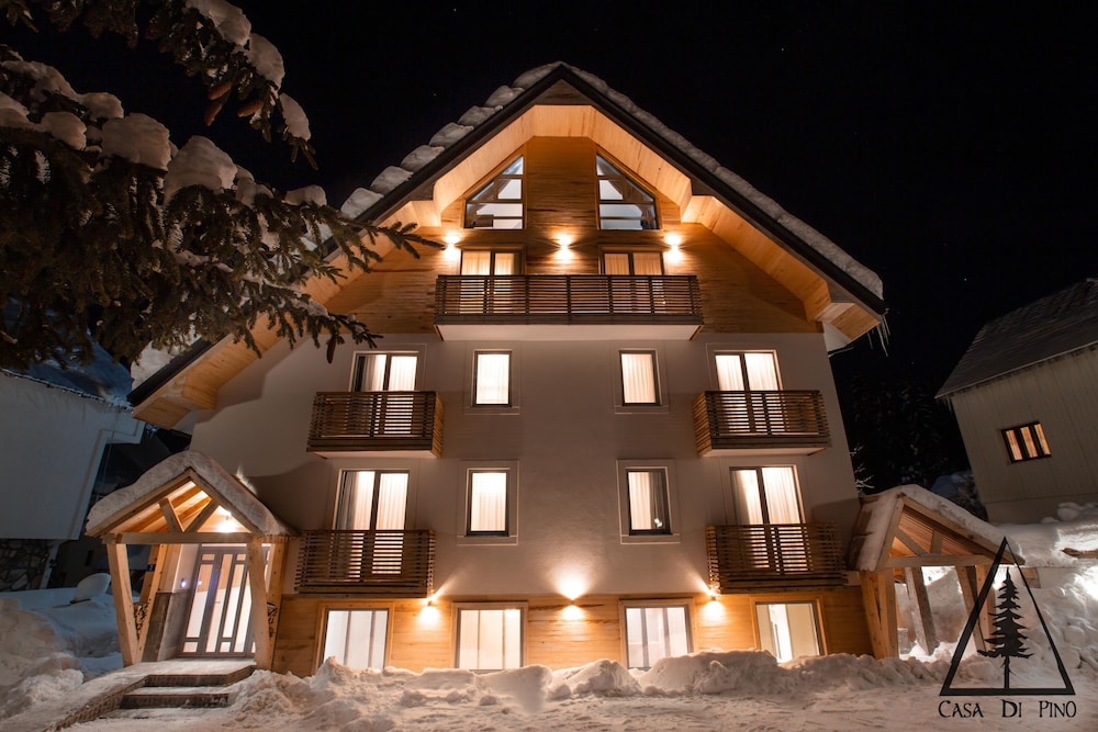 Hotel Casa di Pino Eco Lodge - Image 1