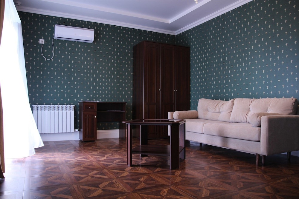 Hotel Praga view 3