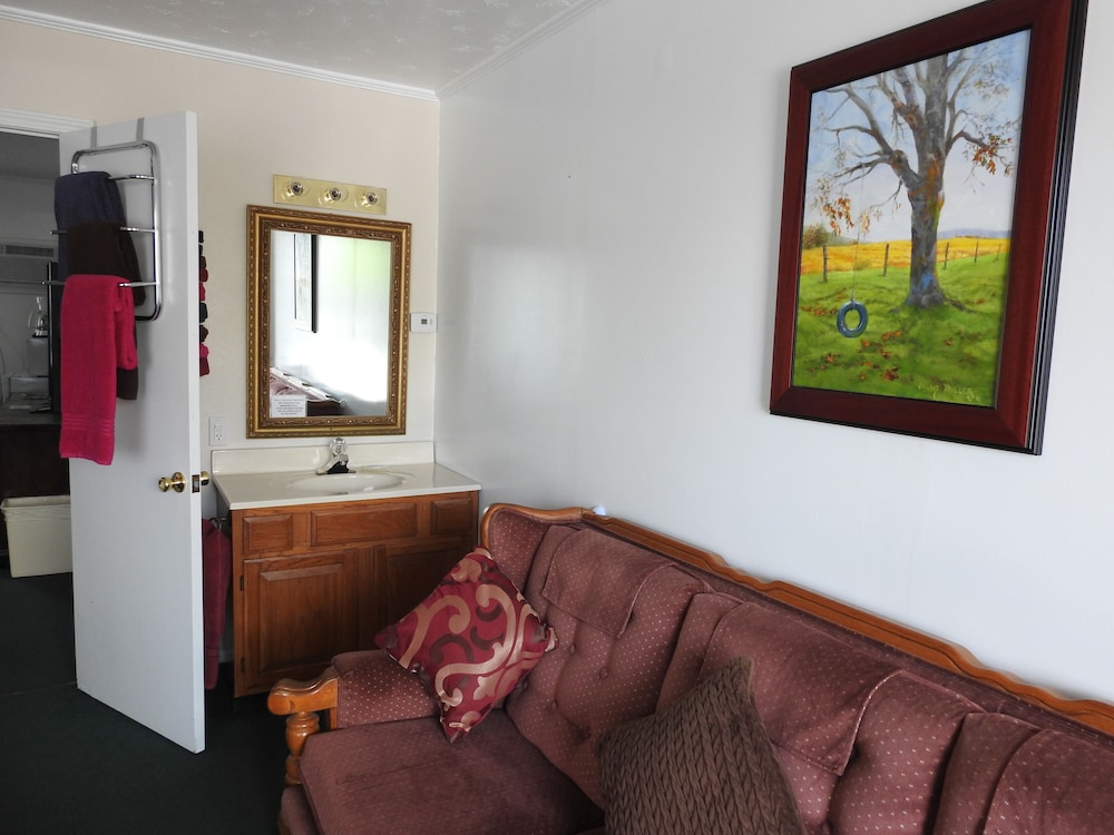 The Trails Inn