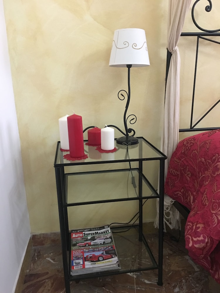 Damiani & Sister Guest House