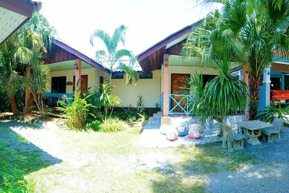 Laguna Resort