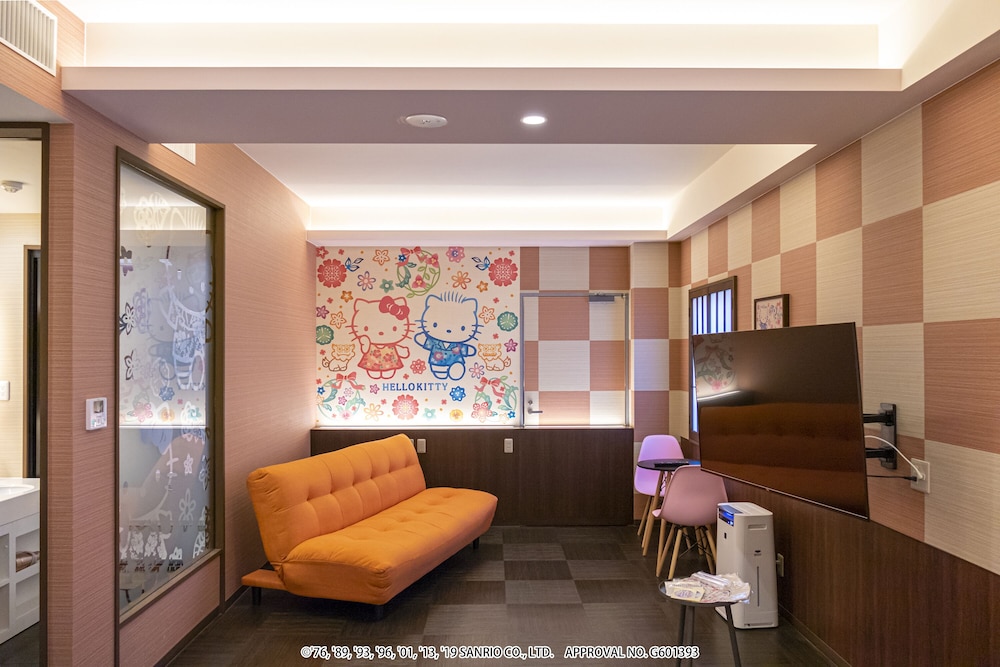 HOTEL OKINAWA WITH SANRIO CHARACTERS 160