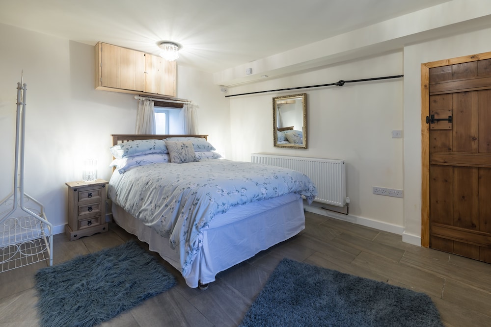 The Stables at Brambles Farm - Sleeps 2, Wifi