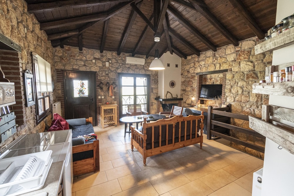 Mafalda House by Travel Pro Services view 5