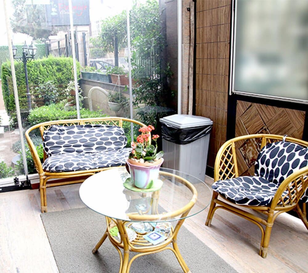 İkiz Palmiye Kiz Oğrenci Pansiyonu - Caters to Women - Hostel