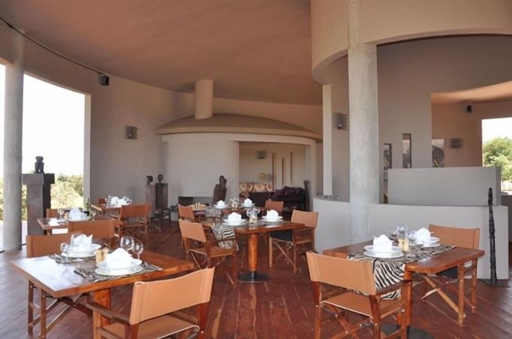 Ecoscience Center & Luxury Lodge