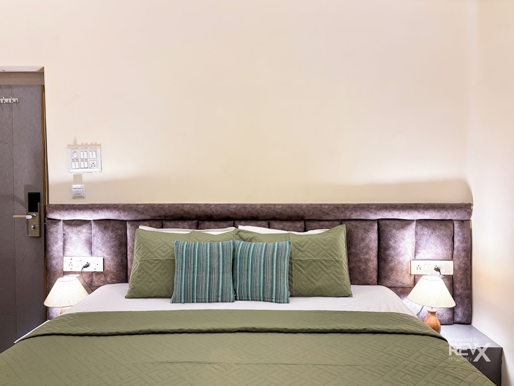 Hotel Diamond Palace