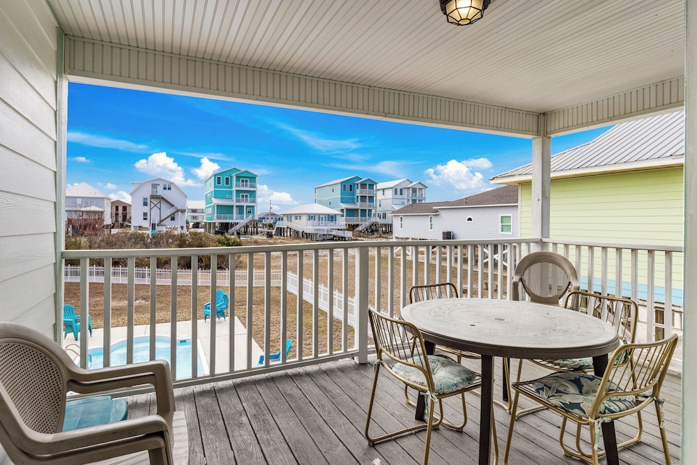 Beach Bum by Southern Vacation Rentals
