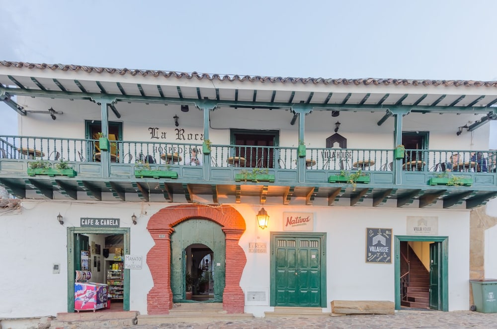 Hotel Hospederia La Roca La Plaza Principal - Image 1