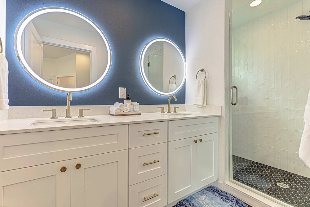 Pet Friendly Quiet Neighborhood Near S. Lamar
