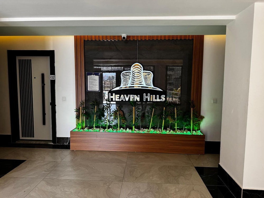 Heaven Hills Complex