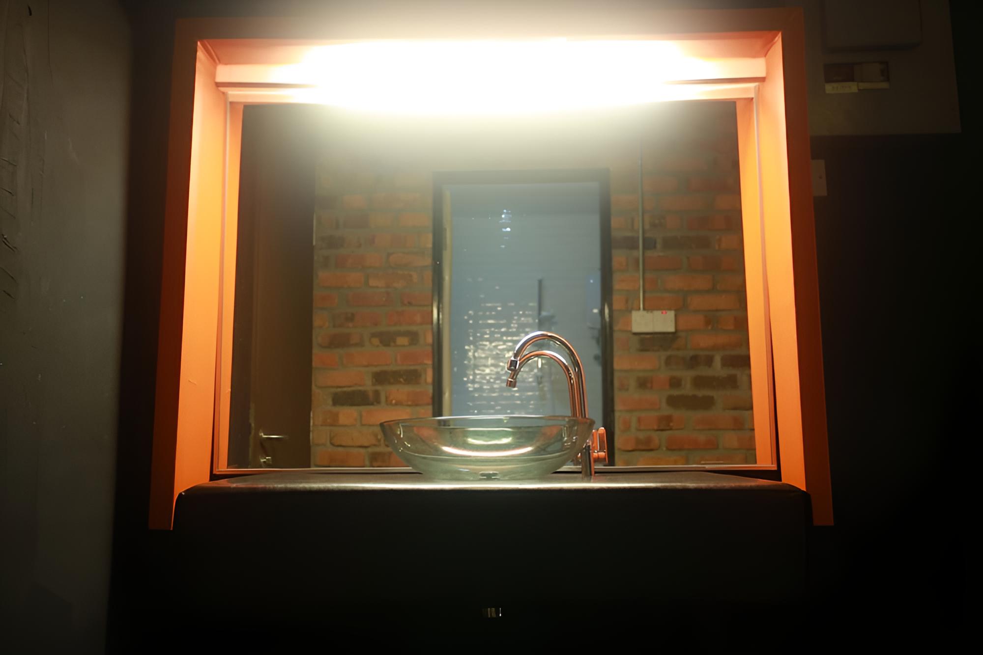 Bunker Hotel & Restaurant
