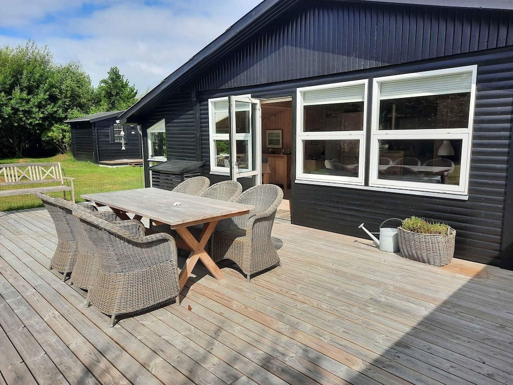 5 Star Holiday Home in Hjorring