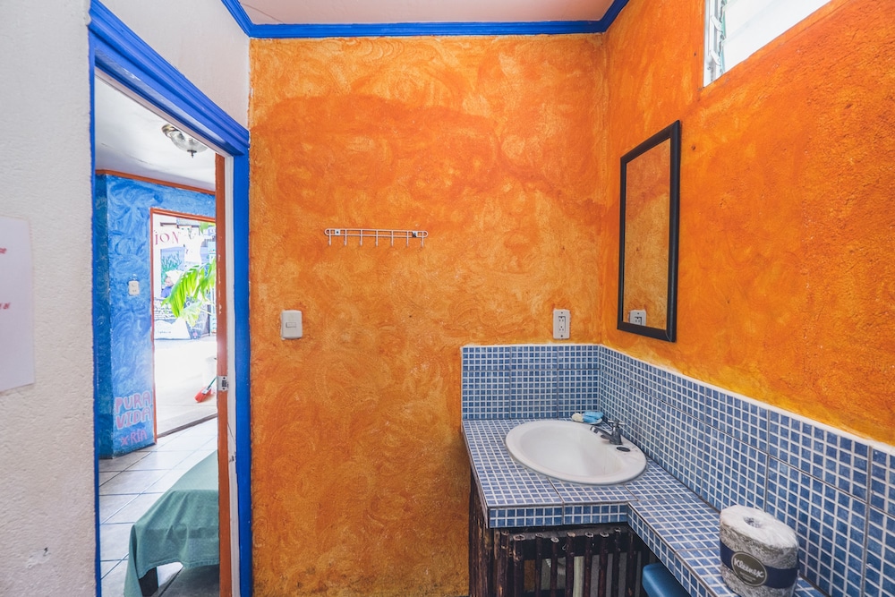 Pura Vida Hostel