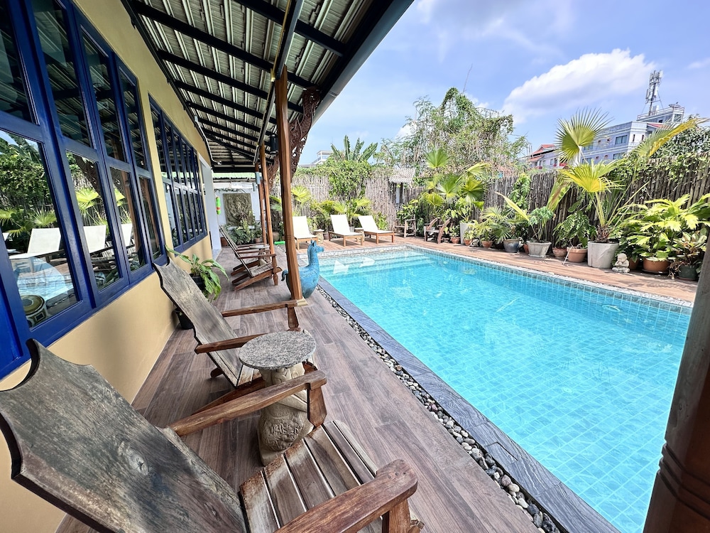 The Luna Hostel