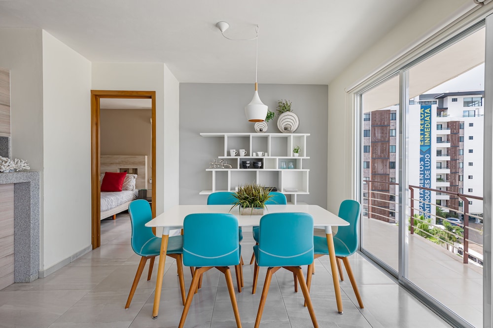 Luxury 2 Bedroom Apartments