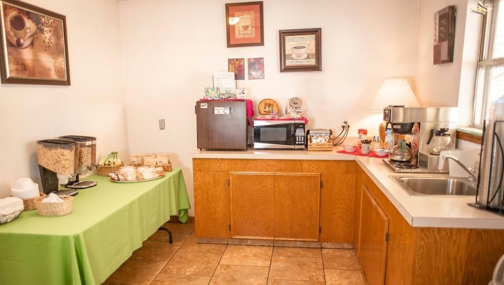 Woodward Vacations - Wayfarer Inn Woodward - Property Image 16