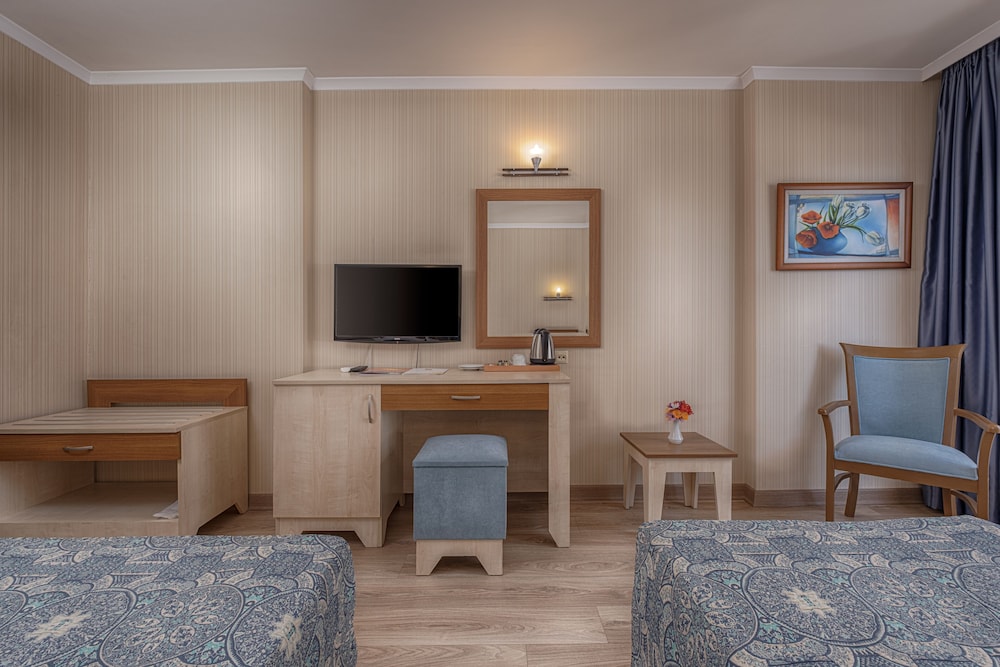 Calido Sol Hotel