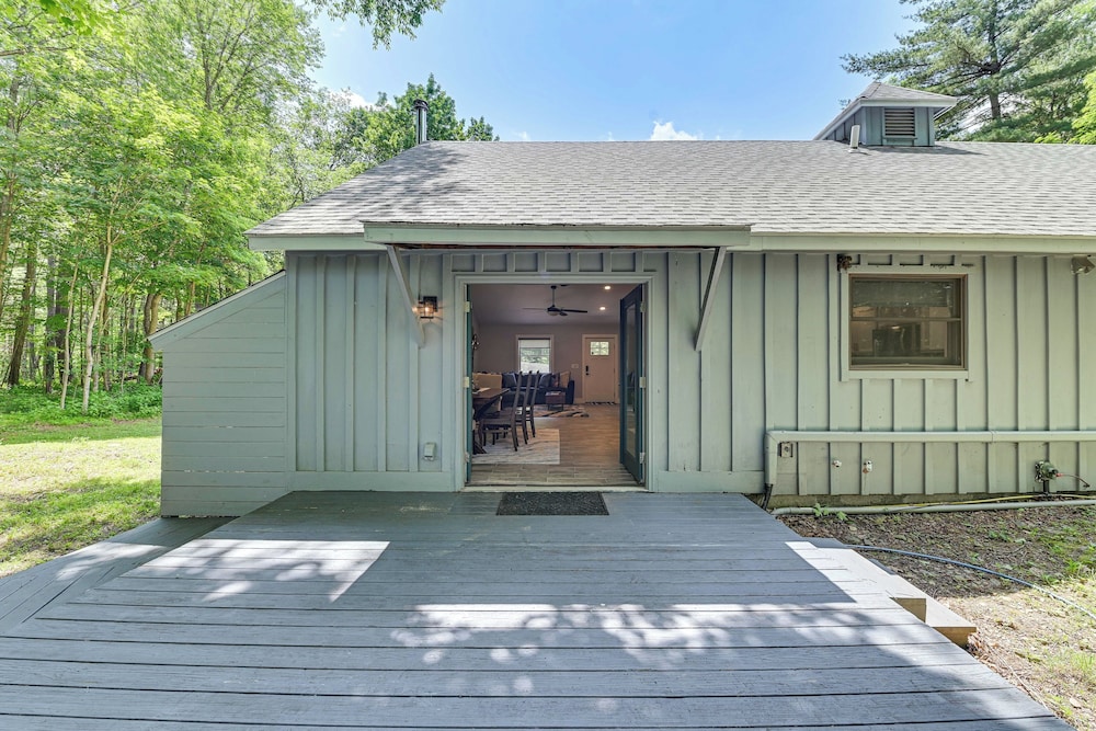 Fish, Swim, Kayak: Home w/ Catskill Creek Views!