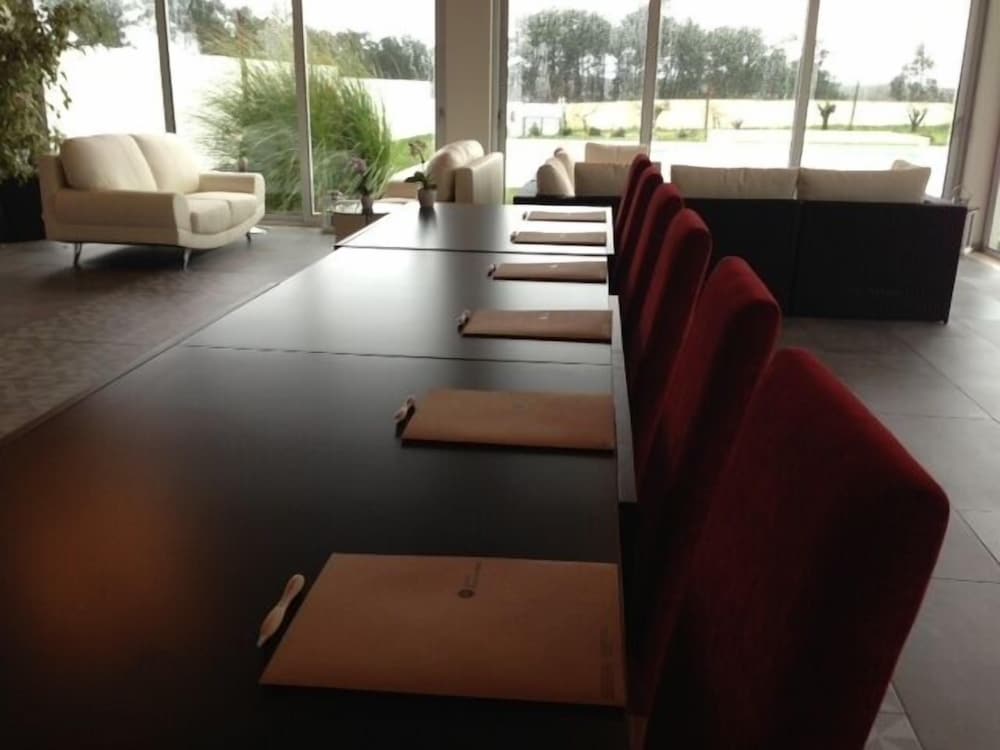 meeting & event spaces