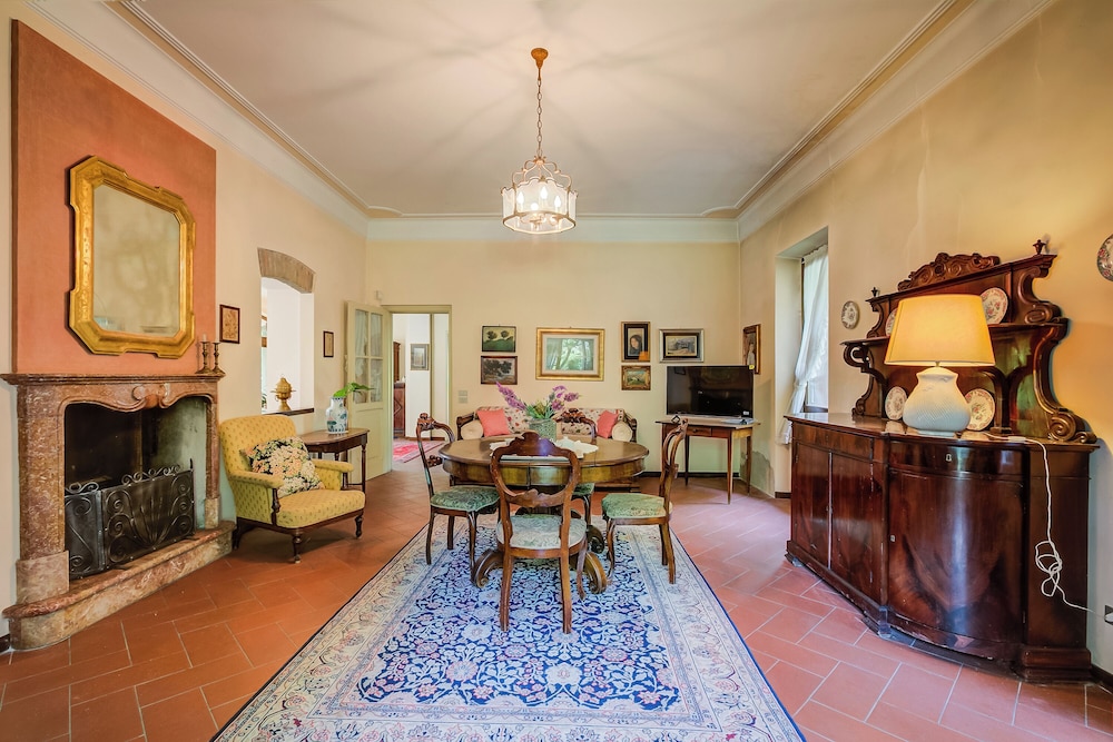 Villa Fiora Tra Le Colline E Il Lago