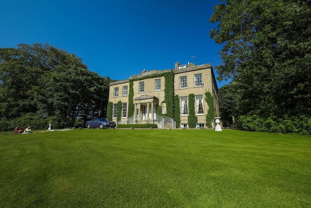 Cortes House
