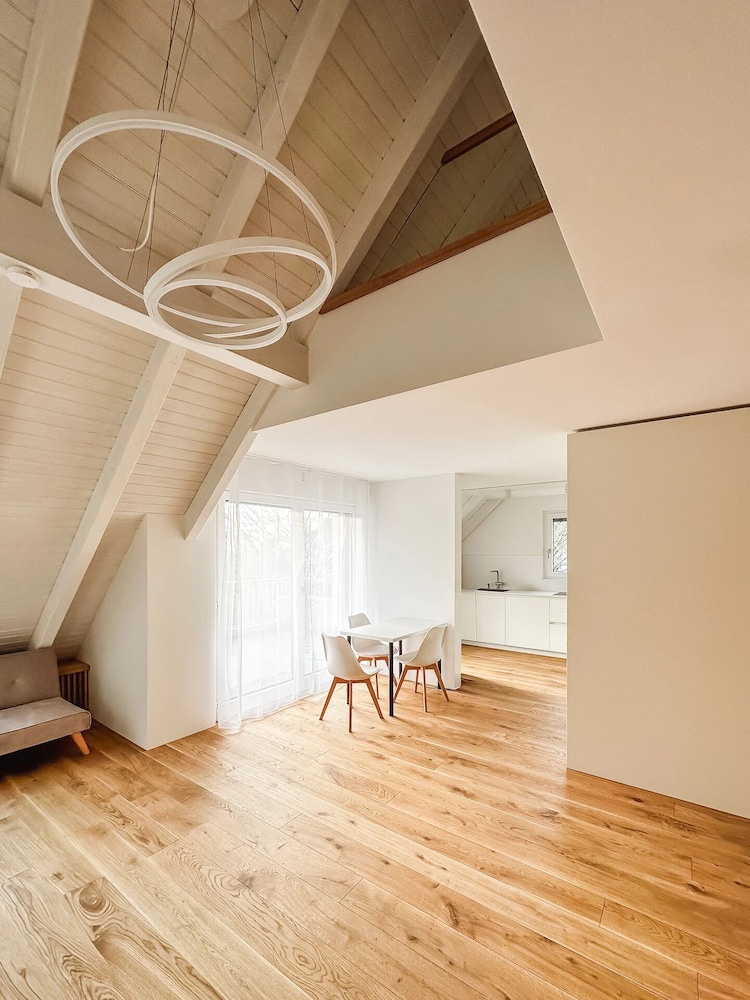 VK - Zürich Airport - Luxury - Homestay