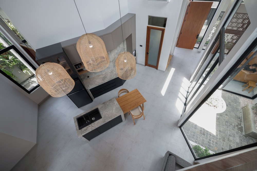 Brand New Modern Villa in Key Seminyak