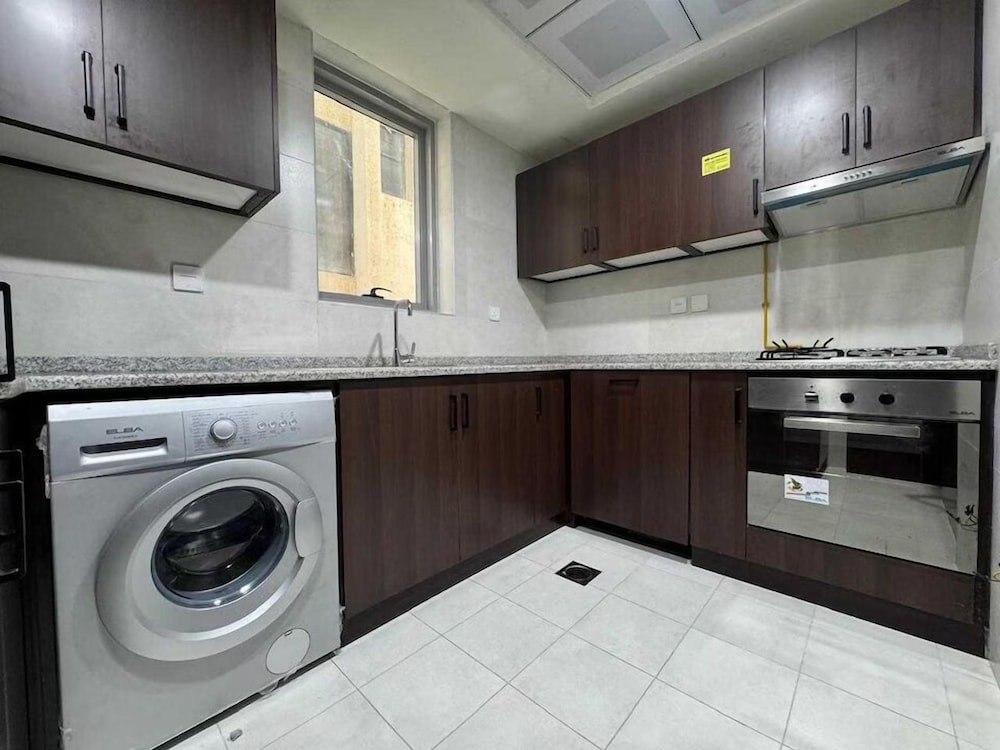 Luxury 1-bedroom fully furnished Lifeline apartment