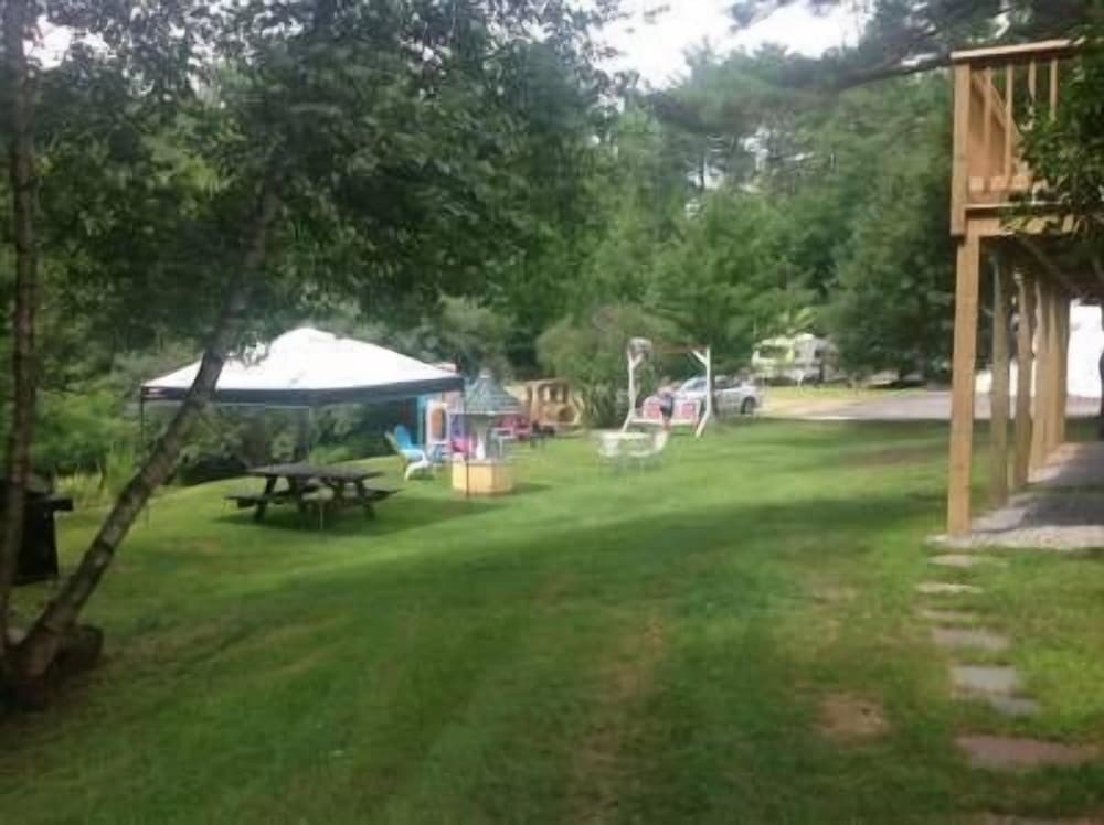 Lake Winnipesaukee Motel
