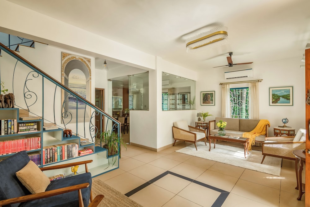 Sanctuary by RÊVE Escapes - Premium 3 BHK Villa Near Morjim Beach