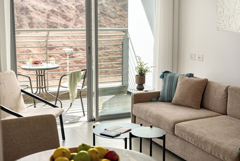 Modern Eilat Escape by Sea N' Rent