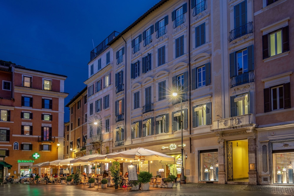 Hotel La Place