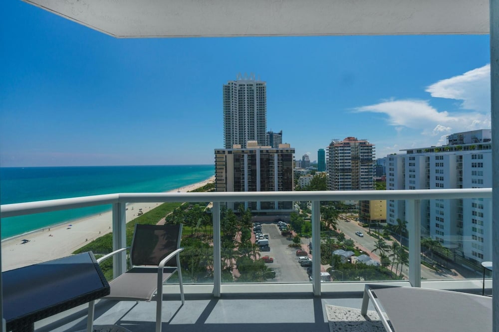 Miami Beachfront Oceanview Condo