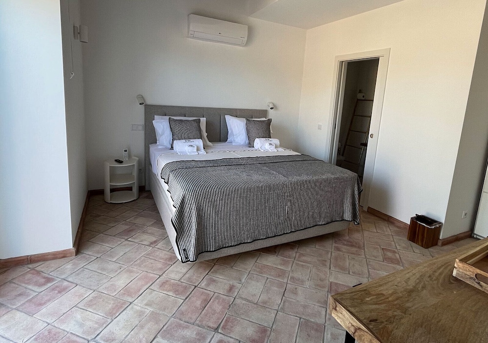 Villa Lobos Tavira