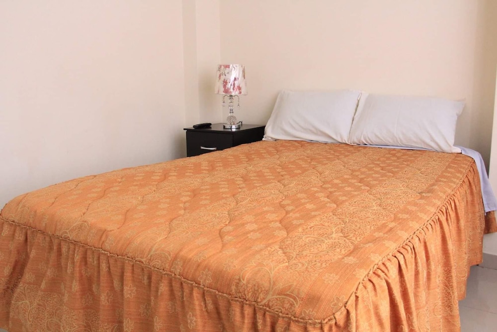 Hostal Du Parc view 5