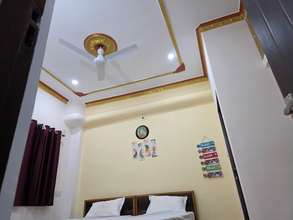 Narayans Residency