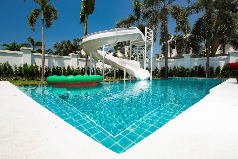 Premium Pool Villas Pattaya