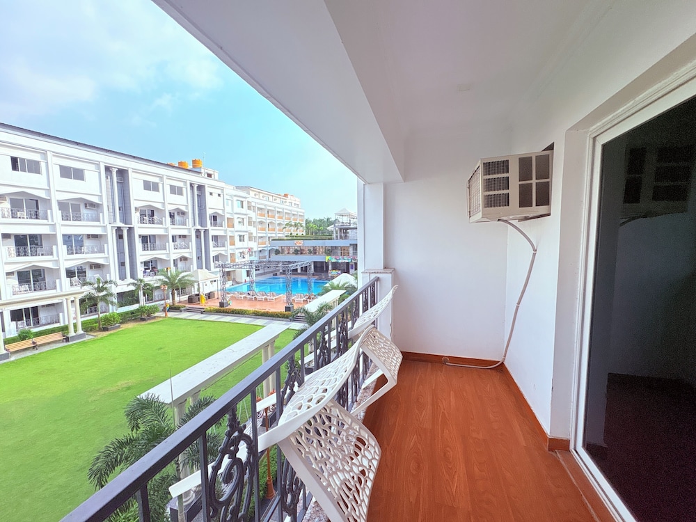 Hotel Jairam Way Bay