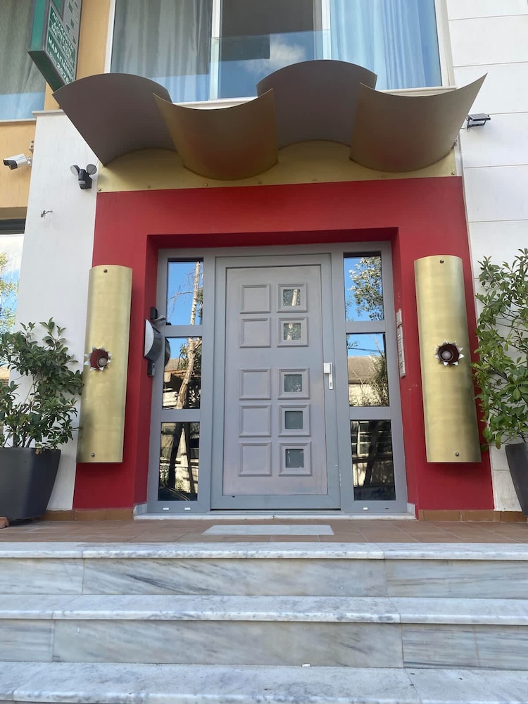 Arethousa Urban View - Chalkida s Cozy Nest