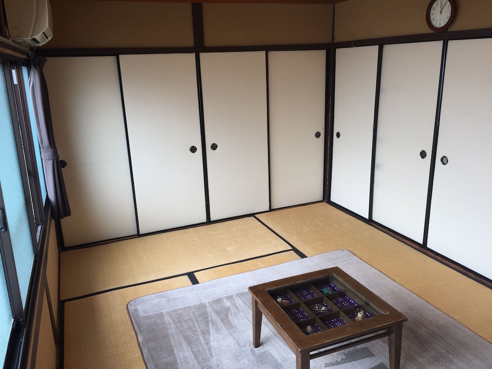 Kyoto Guest House WAON