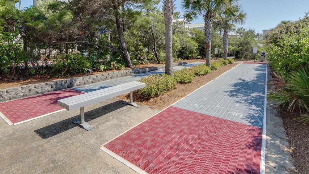 1st Floor Gulf Side- Lagoon Pool- Beach Chair Setup view 5