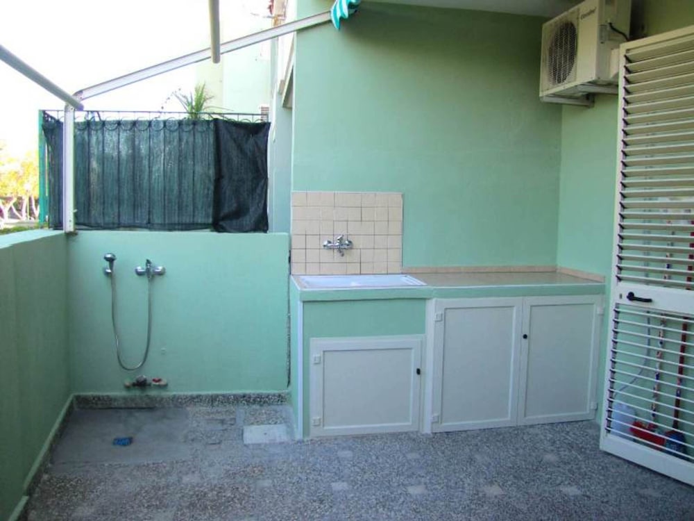 Bright Apartment Near Baia Verde Beaches