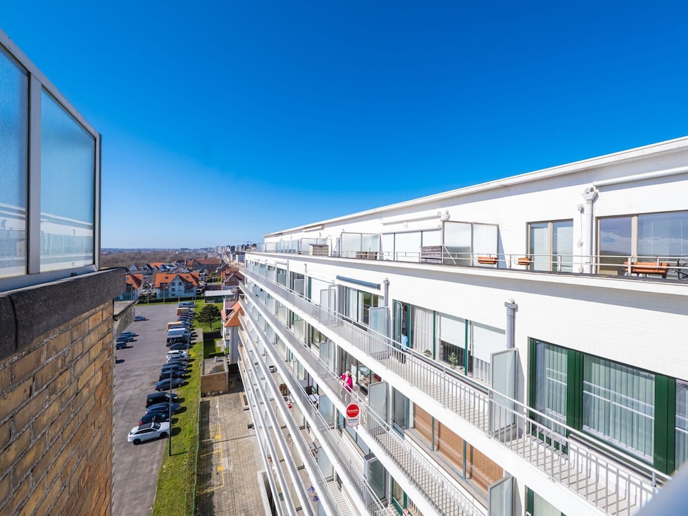 Penthouse With Sunny Terrace