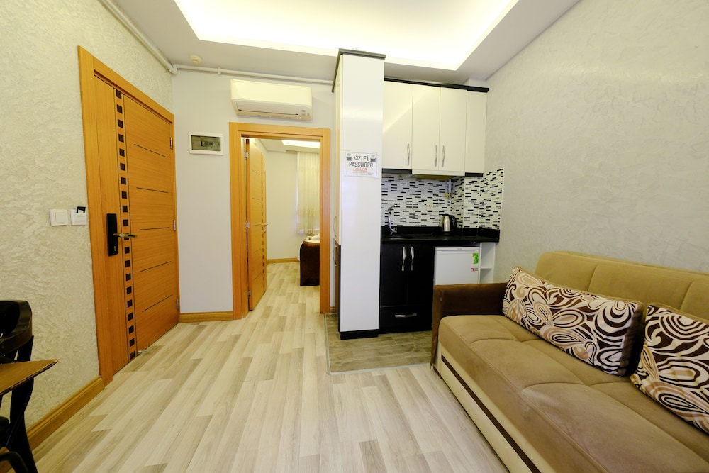 clb suite