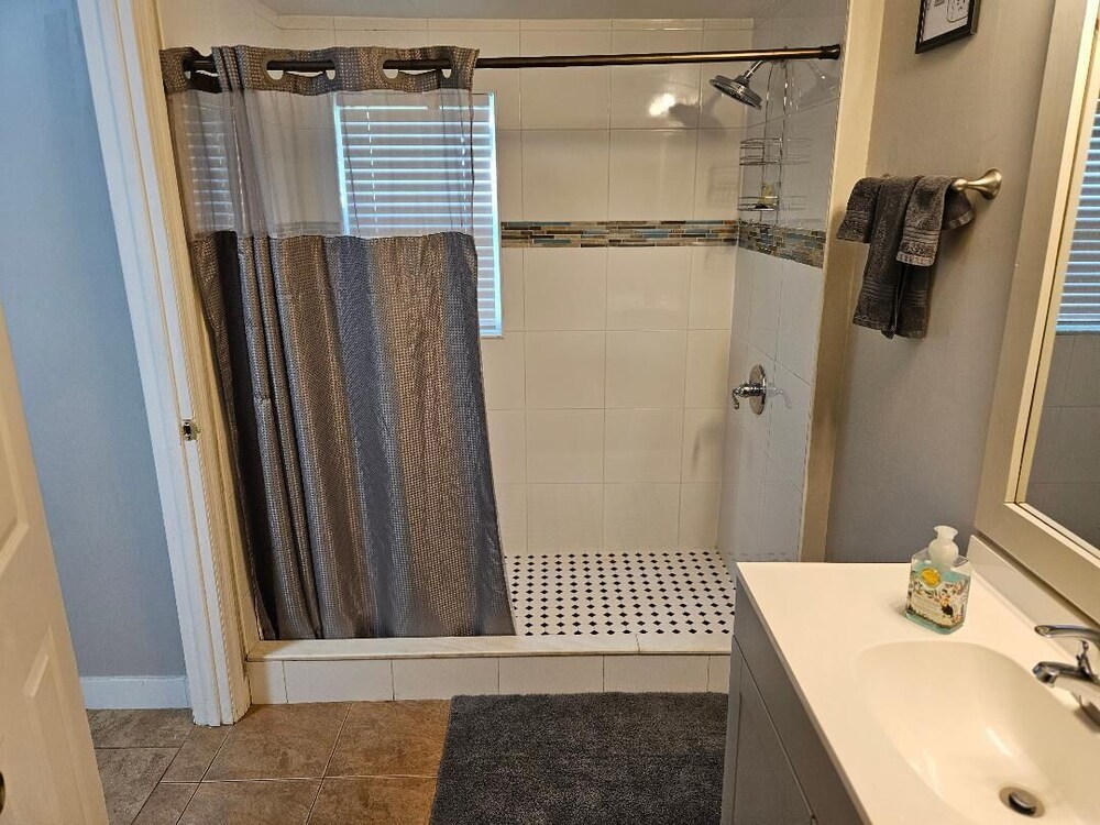Liberty Hill Executive Inn
