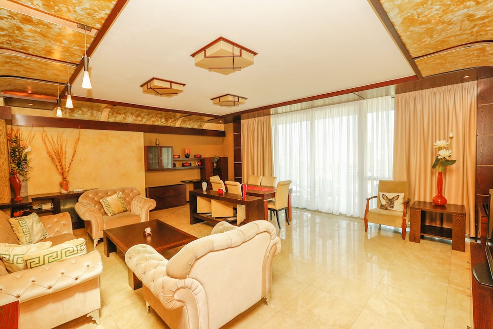 Luxury European Trade Center Apartment