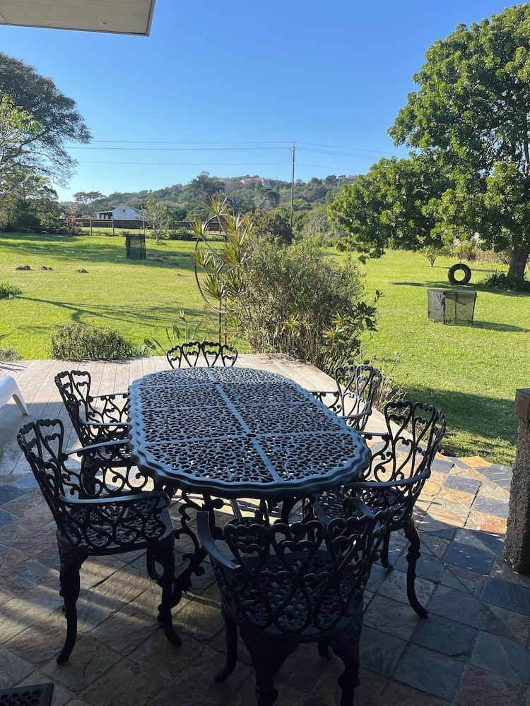 Sandpebbles Estate
